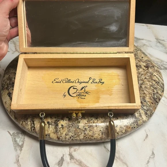 Enid Collin’s • Vintage • 1960’s • Wooden Box Bag • Night Owl • Beaded - Picture 14 of 14